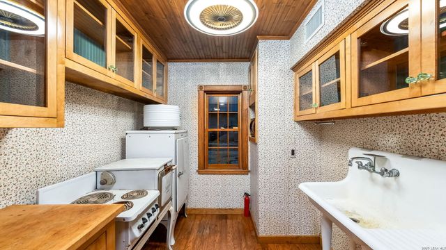 114 Massad Dr, Pleasanton, TX 78064