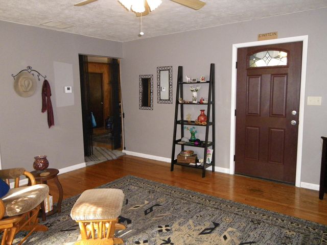 1443 E Berkeley Street, Springfield, MO 65804