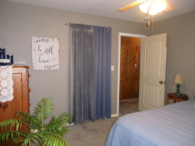 1443 E Berkeley Street, Springfield, MO 65804