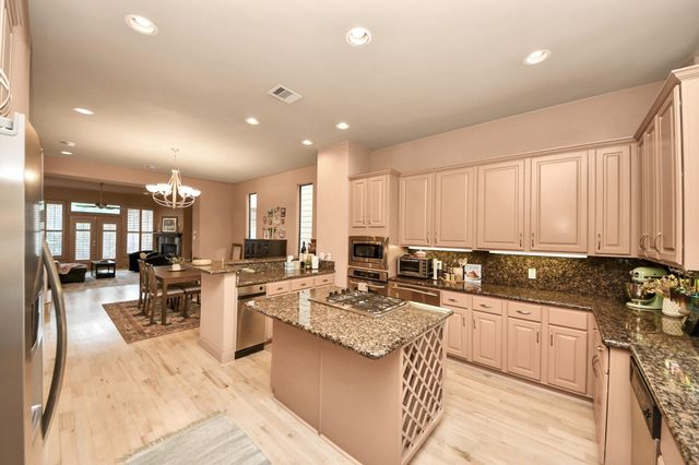 5217 Lillian Street, Houston, TX 77007