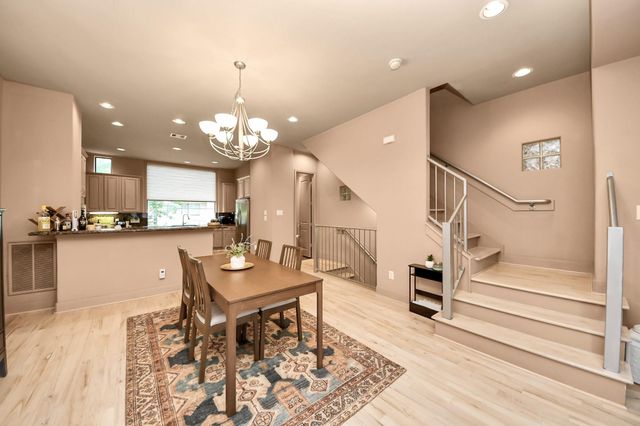 5217 Lillian Street, Houston, TX 77007