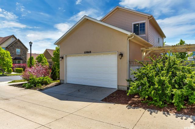 10868 S WEISS DR, South Jordan, UT 84009