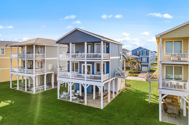4223 King Rail Circle, Galveston, TX 77554