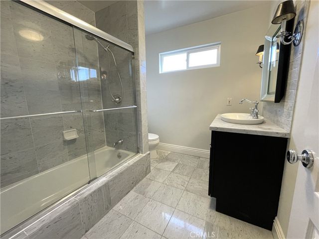 1401 E 3rd, Long Beach, CA 90802