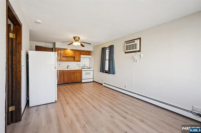 98 Lester Street, Wallington, NJ 07057