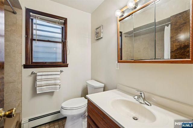 98 Lester Street, Wallington, NJ 07057