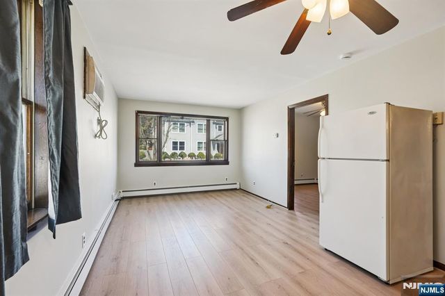 98 Lester Street, Wallington, NJ 07057