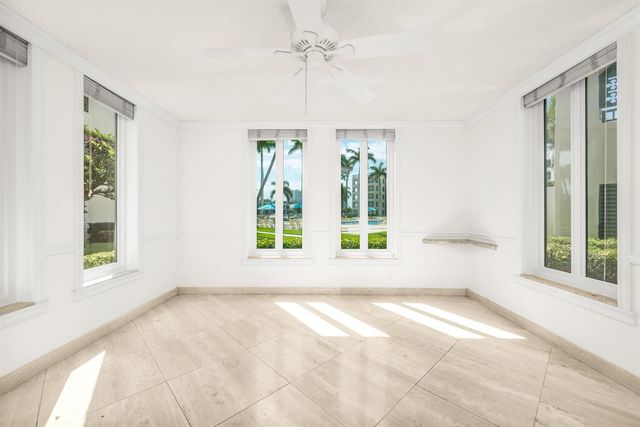 100 SE 5th Avenue 107, Boca Raton, FL 33432