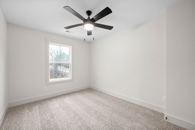 193 Dewberry Ct, Clarksville, TN 37042