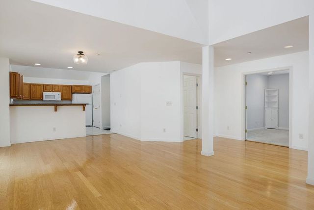 78 Apple Blossom Drive, Lebanon, NH 03784