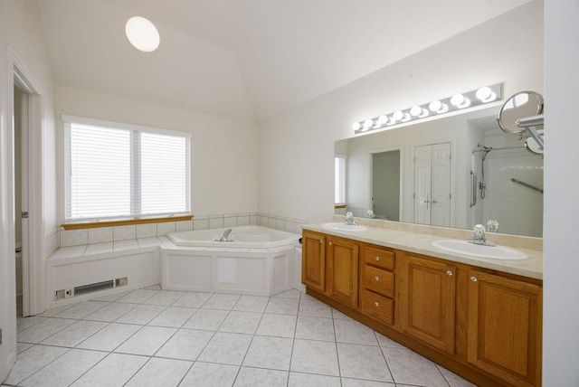 78 Apple Blossom Drive, Lebanon, NH 03784