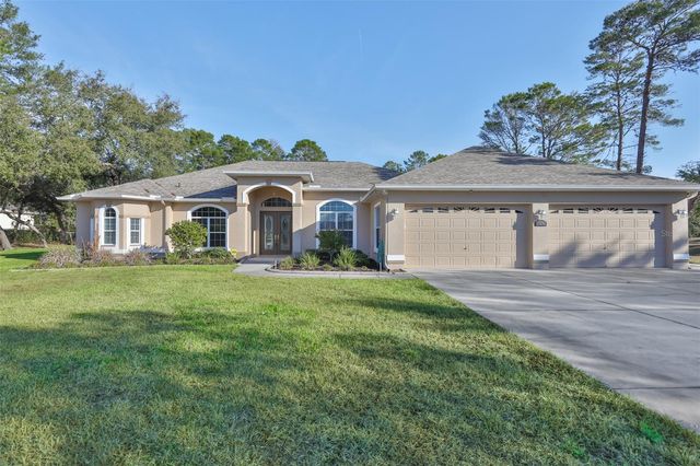 11235 WARM WIND WAY, Weeki Wachee, FL 34613