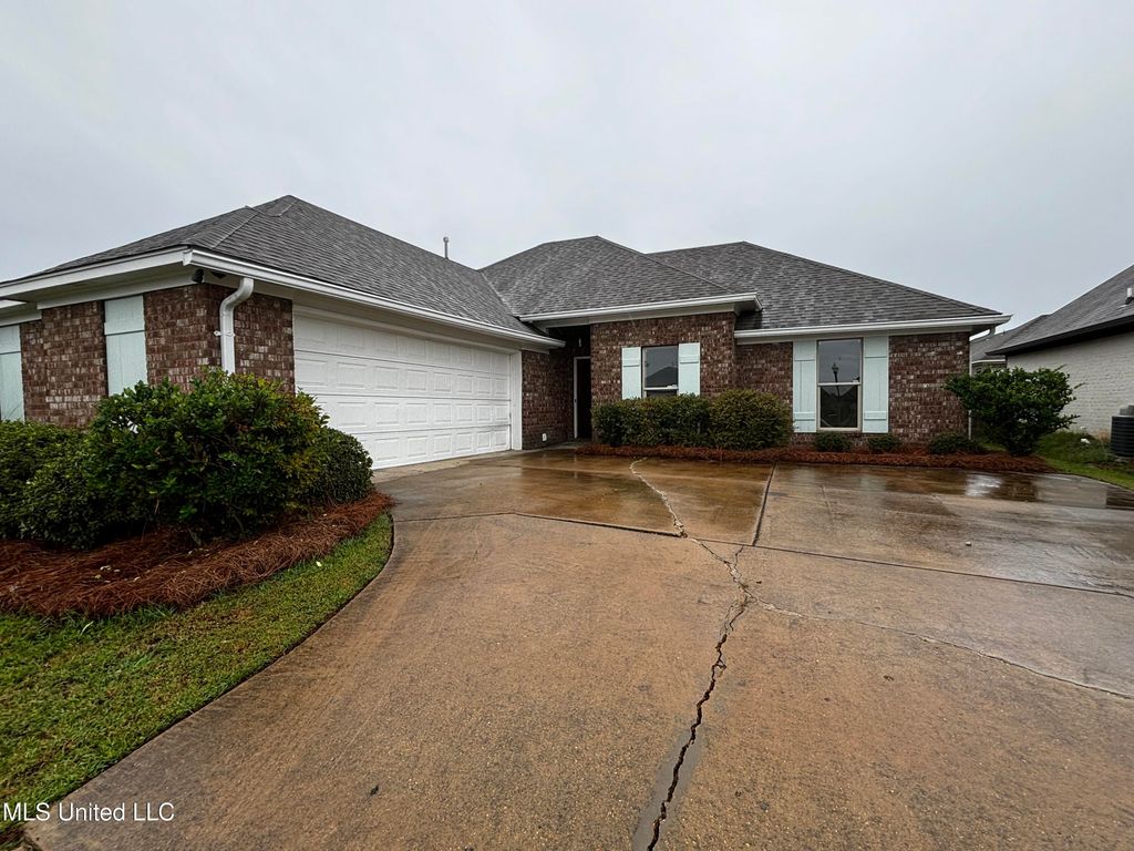 221 Greenfield Ridge Drive, Brandon, MS 39042