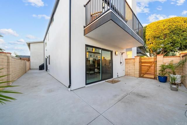 3865 Hibiscus Circle, Carlsbad, CA 92008