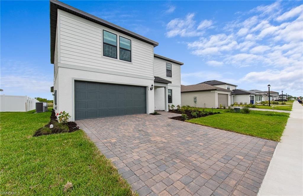 274 Silent Lake DR, LEHIGH ACRES, FL 33936 — photo 3
