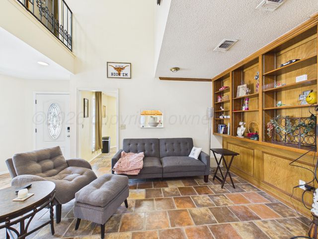 4300 ALICIA Drive, Amarillo, TX 79109