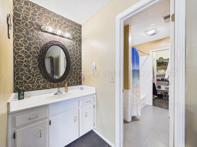 4300 ALICIA Drive, Amarillo, TX 79109