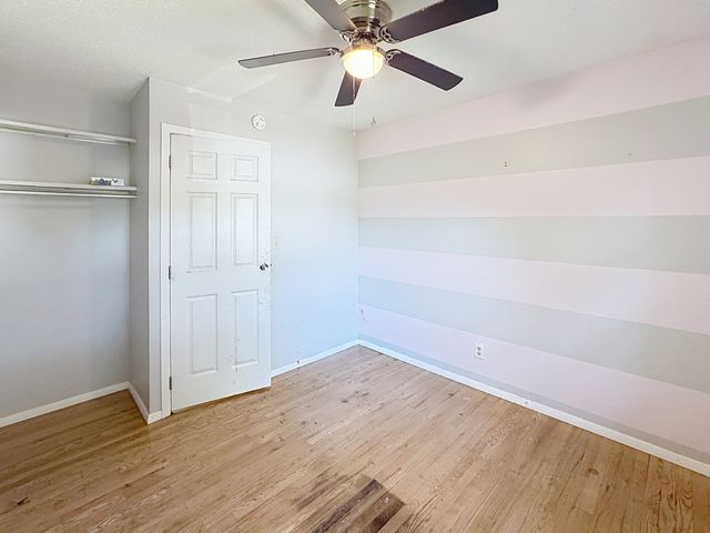 2507 N Hazelwood Avenue, Davenport, IA 52804