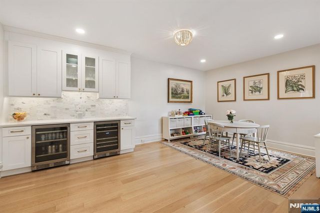 1000 Hudson Street 204, Hoboken, NJ 07030