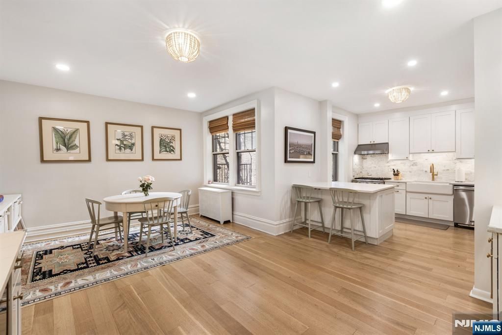1000 Hudson Street 204, Hoboken, NJ 07030