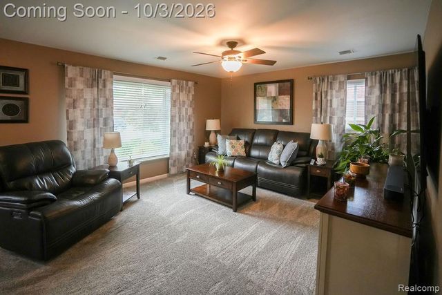 6542 Sunset Street, Garden City, MI 48135