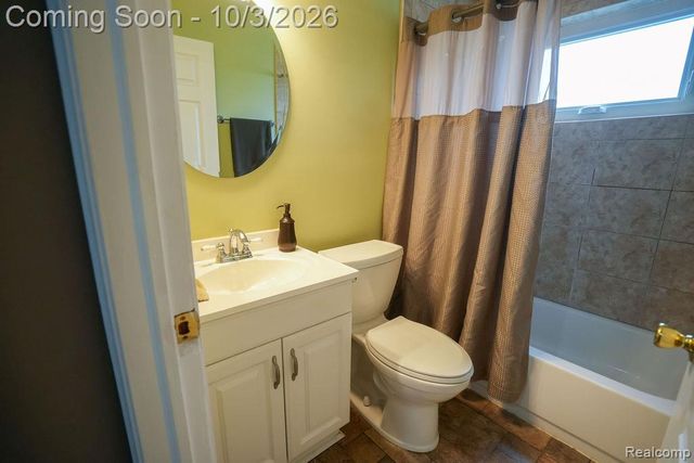 6542 Sunset Street, Garden City, MI 48135