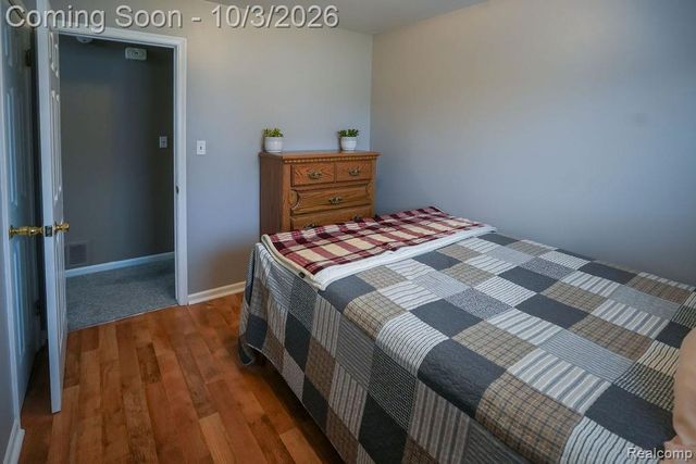 6542 Sunset Street, Garden City, MI 48135