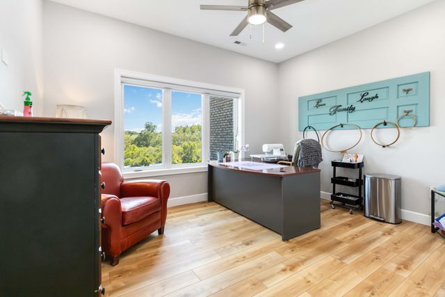 4160 Equestrian Way, Richmond, KY 40475