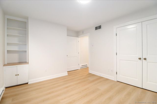 929 Heritage Village B, Southbury, CT 06488