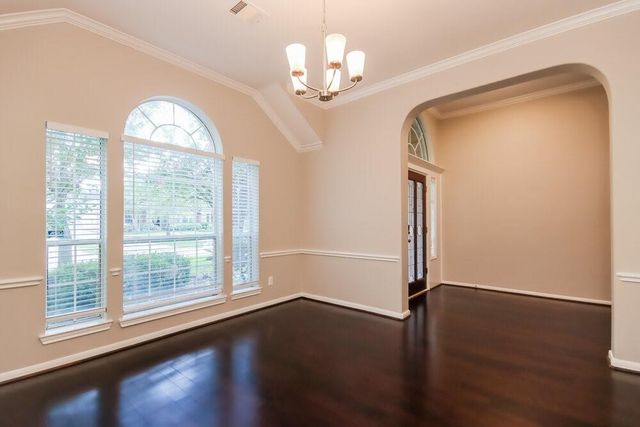 1110 Bringewood Chase Drive, Spring, TX 77379