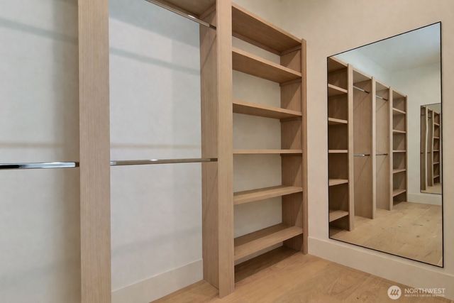 275 Island Boulevard, Fox Island, WA 98333