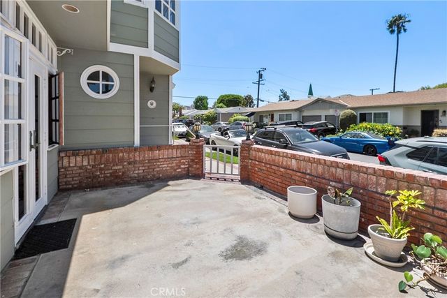 700 Goldenrod, Corona Del Mar, CA 92625