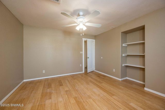 1555 Mayfield Road, Las Cruces, NM 88007