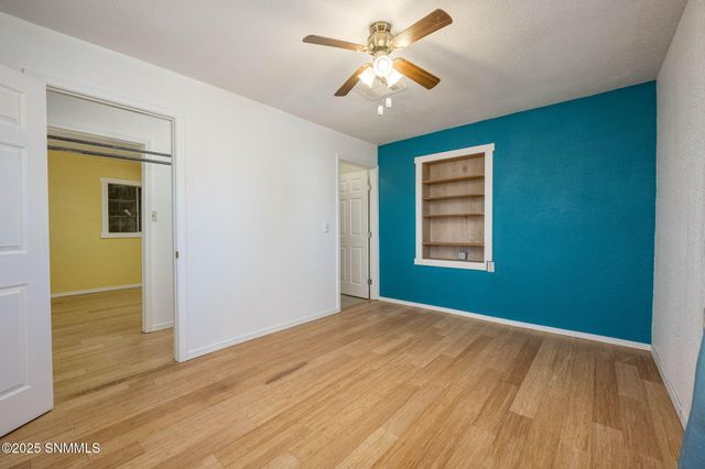 1555 Mayfield Road, Las Cruces, NM 88007