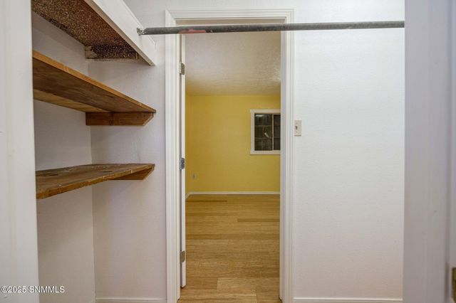 1555 Mayfield Road, Las Cruces, NM 88007