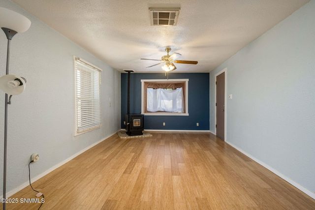 1555 Mayfield Road, Las Cruces, NM 88007