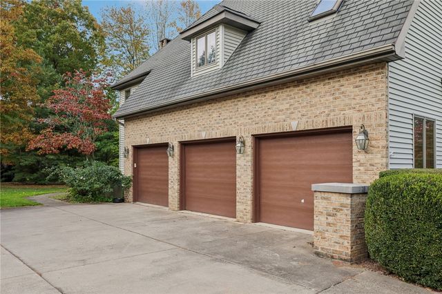 1123 Wishart Place, Hermitage, PA 16148