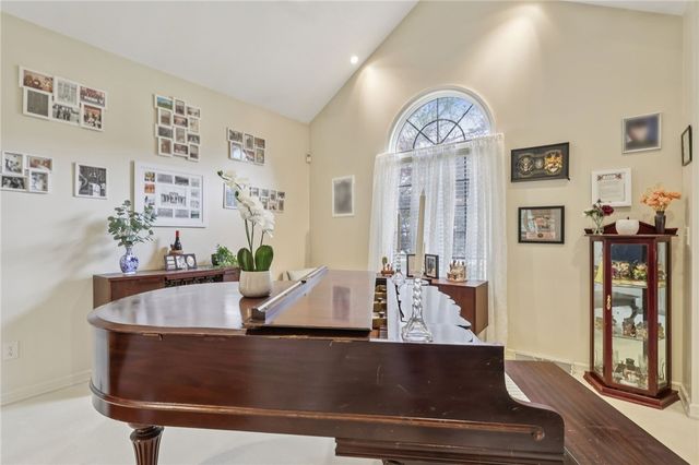 1123 Wishart Place, Hermitage, PA 16148