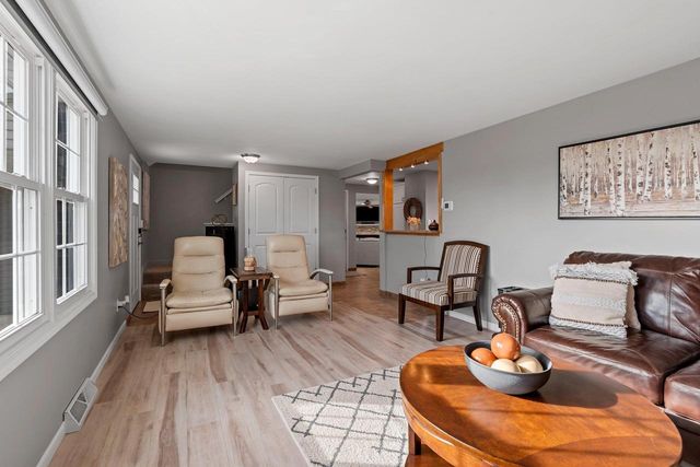 762 ST JOSEPHS STREET, De Pere, WI 54115