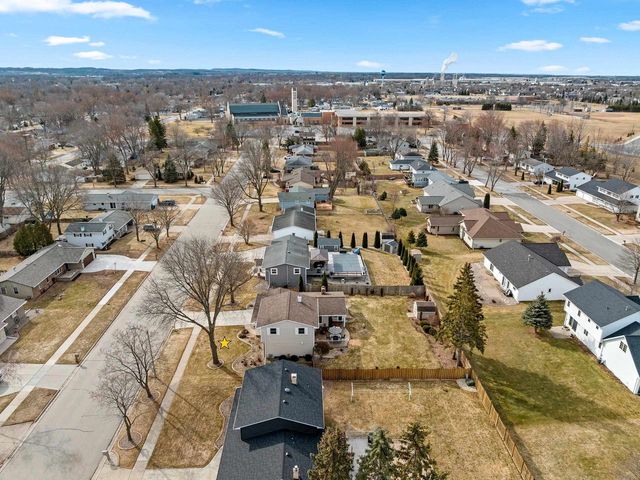 762 ST JOSEPHS STREET, De Pere, WI 54115