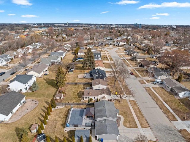 762 ST JOSEPHS STREET, De Pere, WI 54115