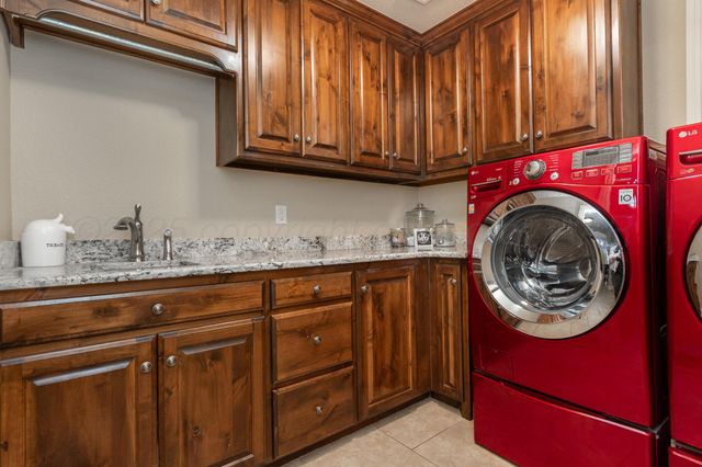 6402 Parkwood Place, Amarillo, TX 79119