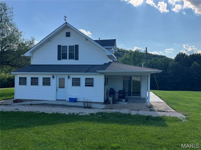 4015 Pike 9140, Louisiana, MO 63353