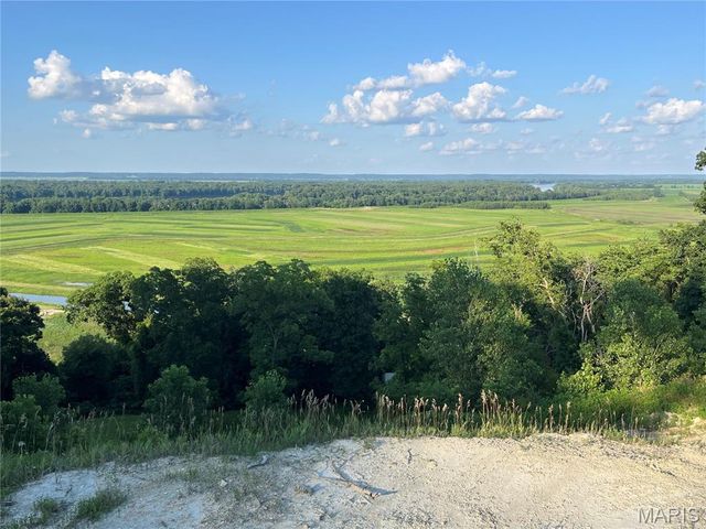 4015 Pike 9140, Louisiana, MO 63353