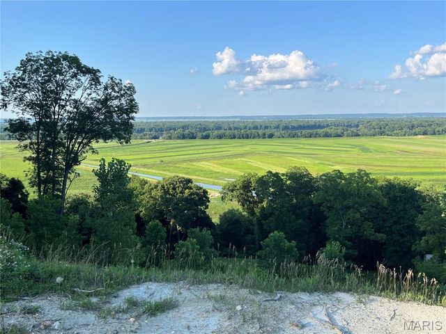 4015 Pike 9140, Louisiana, MO 63353