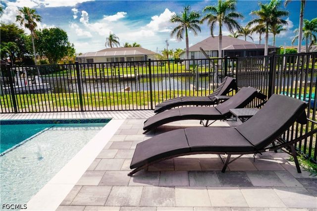 4842 Triton CT W, Cape Coral, FL 33904
