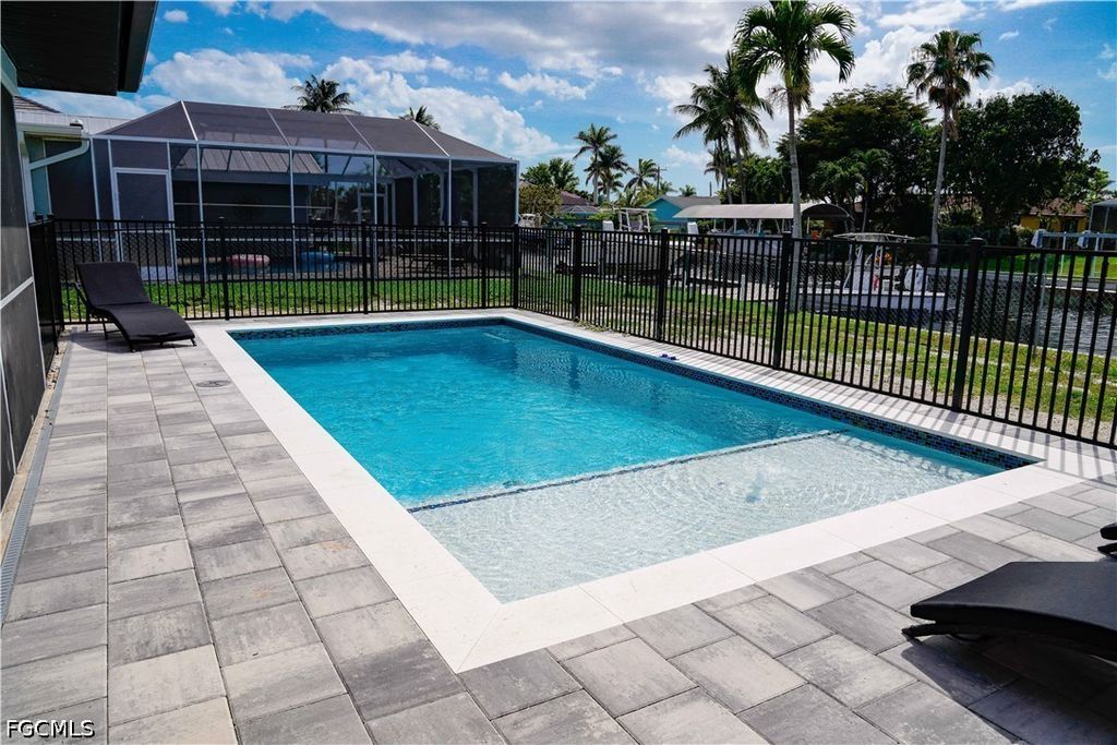 4842 Triton CT W, Cape Coral, FL 33904