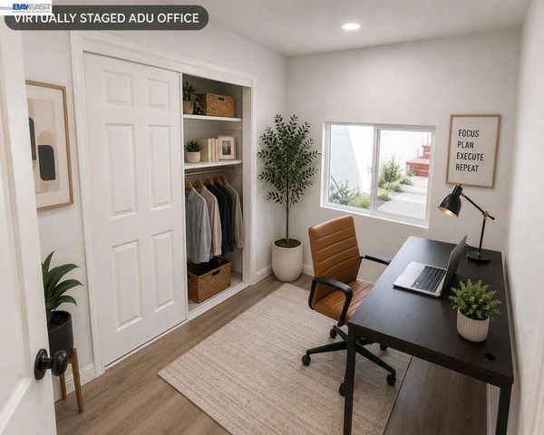 33080 Lake Mead Dr, Fremont, CA 94555