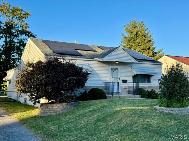 9633 Echo Lane, Overland, MO 63114