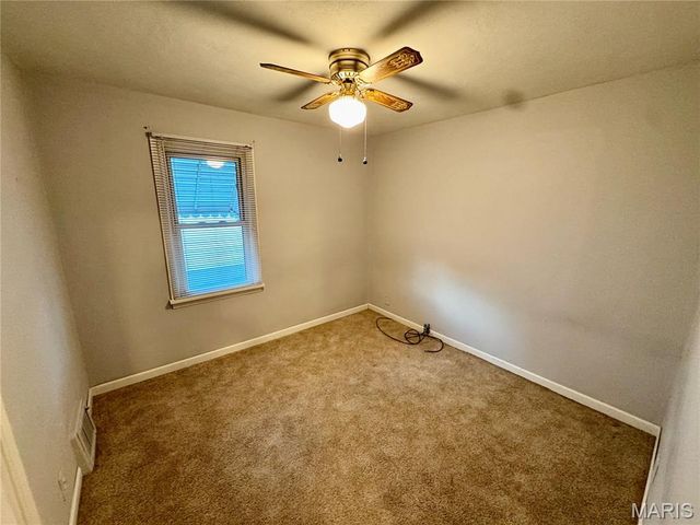 9633 Echo Lane, Overland, MO 63114